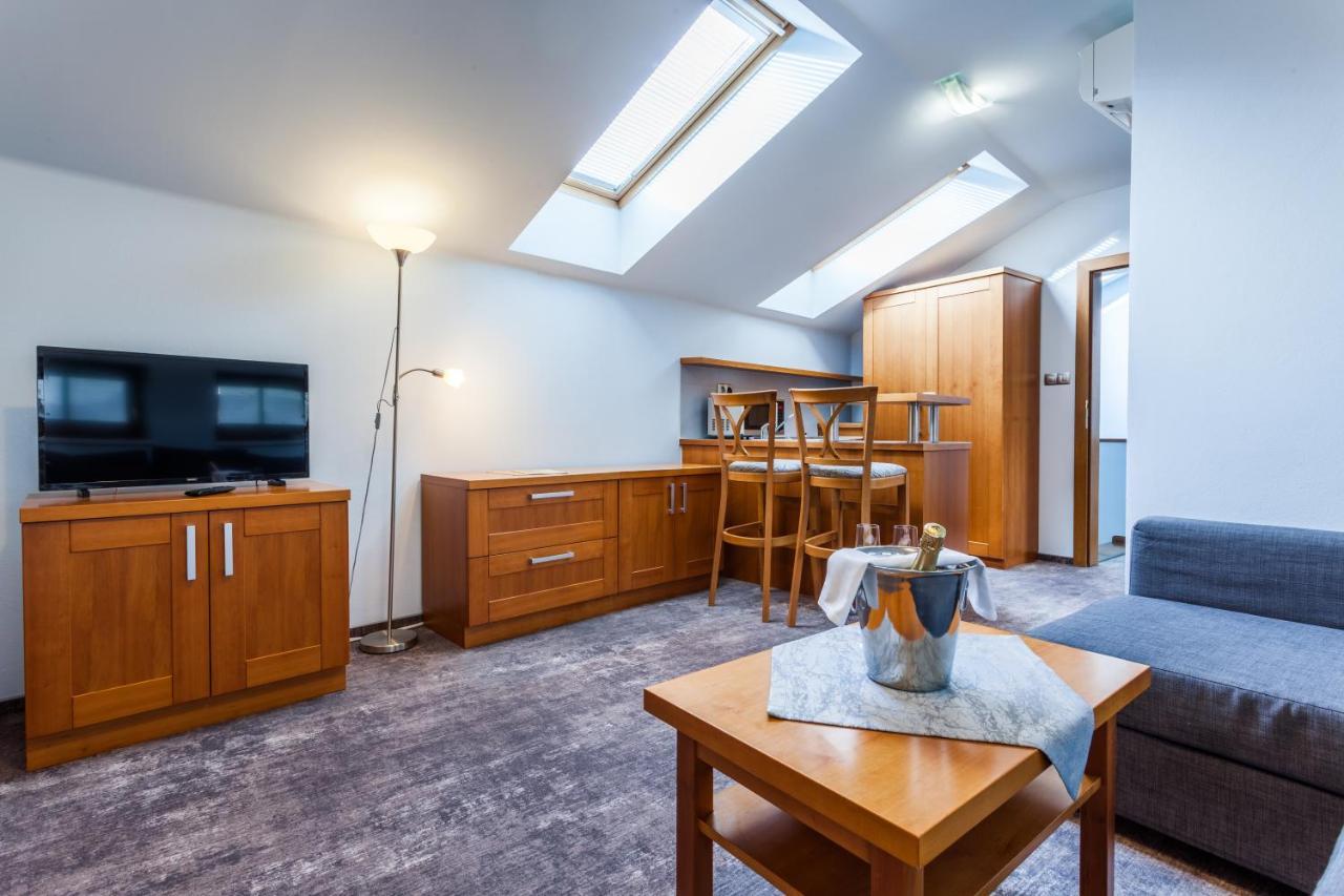 Hotel Jelinkova Vila Velké Meziříčí 외부 사진